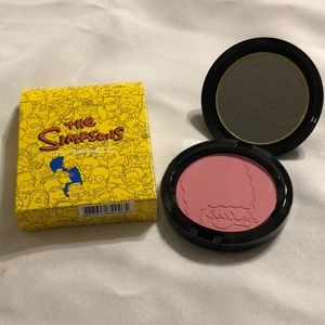 COPY - MAC Simpsons powder blush - pink sprinkles